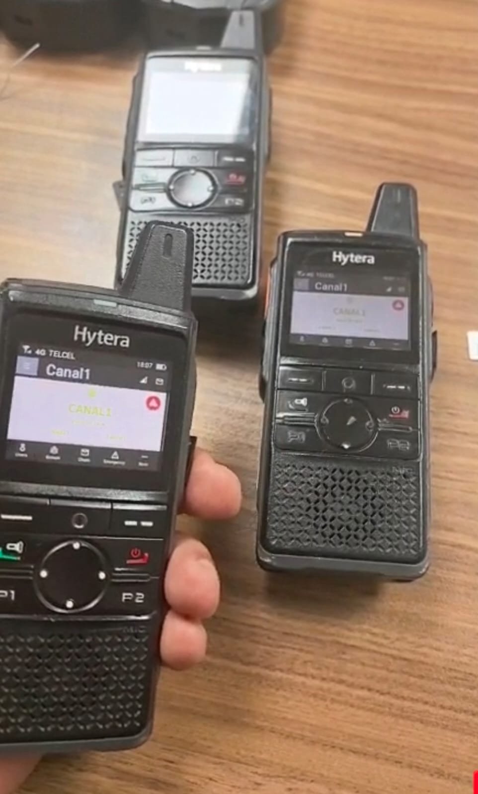 Equipos de radiocomunicación utilizados como referencia